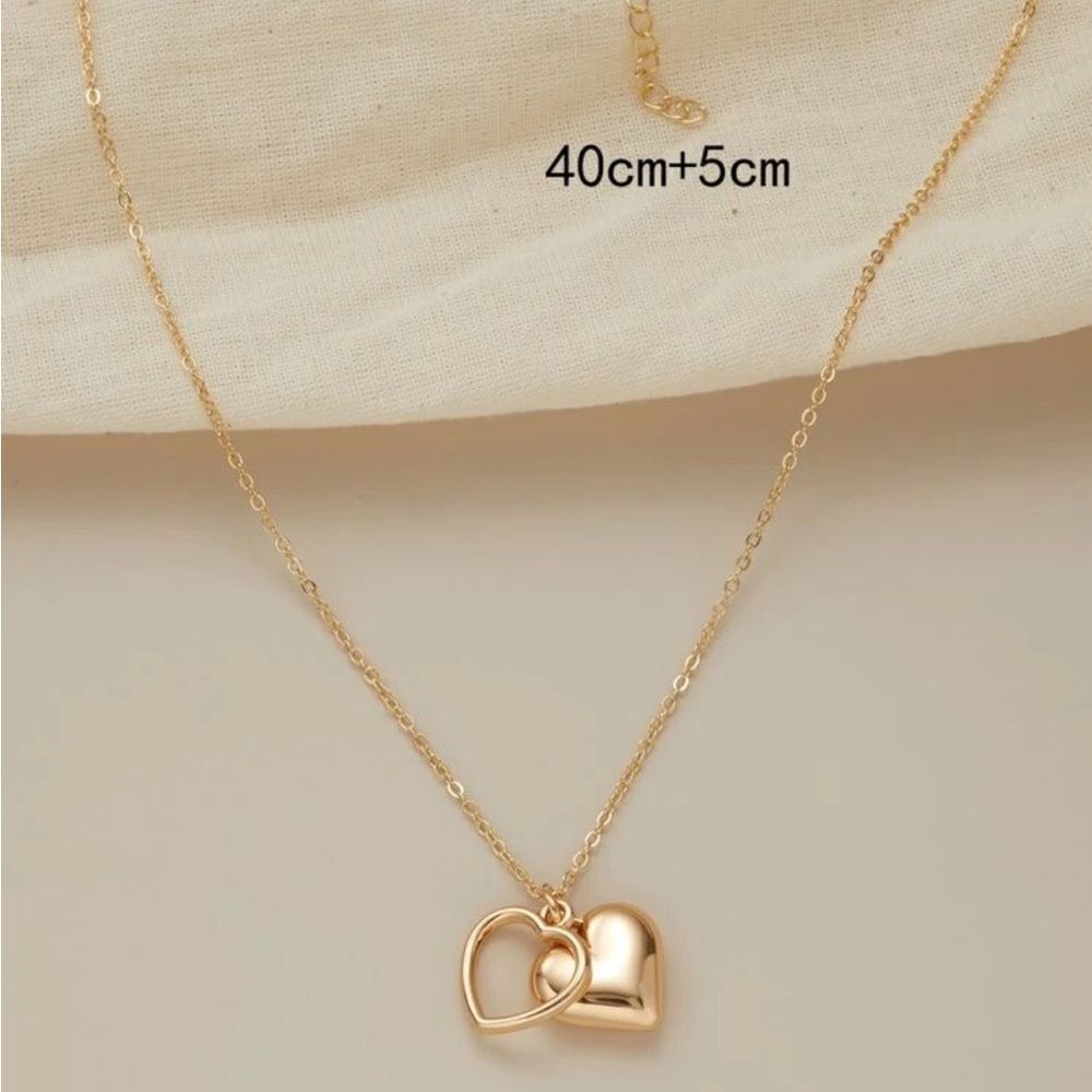 5/$25 HEART DELICATE GOLD NECKLACE - Picture 4 of 6